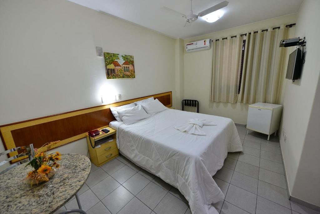 Vind'S Plaza Hotel Caratinga Luaran gambar
