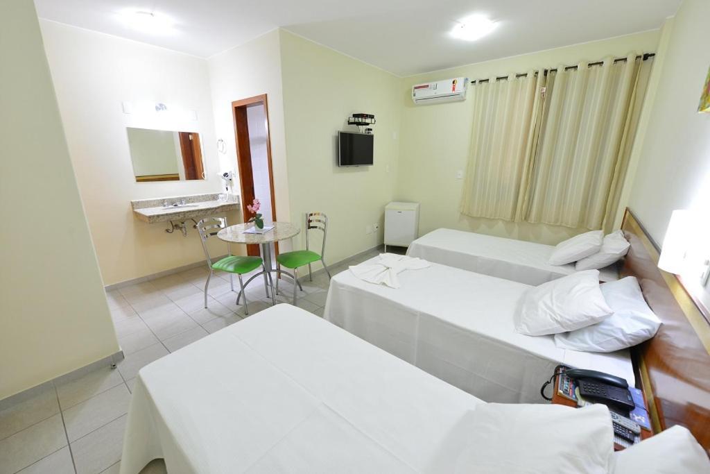 Vind'S Plaza Hotel Caratinga Luaran gambar
