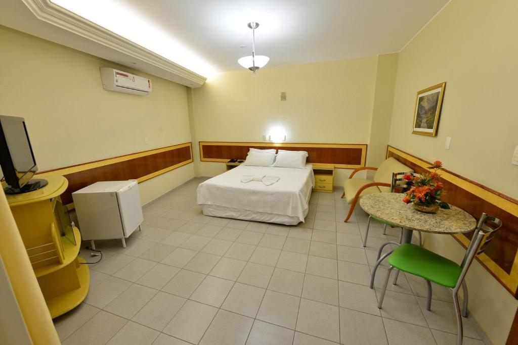 Vind'S Plaza Hotel Caratinga Luaran gambar